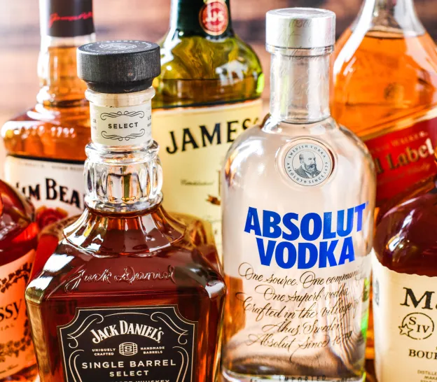 Un grand choix d'Armagnacs, Vodkas et Gins proposé par la Cave de Neuville - Neuville aux Bois - Loiret (45)